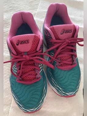 WOMEN’S ASICS GEL-NIMBUS 18 Pink / Silver / Teal RUNNING SHOES T650N SIZE 7.5